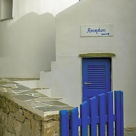 Meltemi Hotel 2*